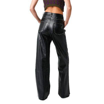 Trendsetting Women's Leather Pant